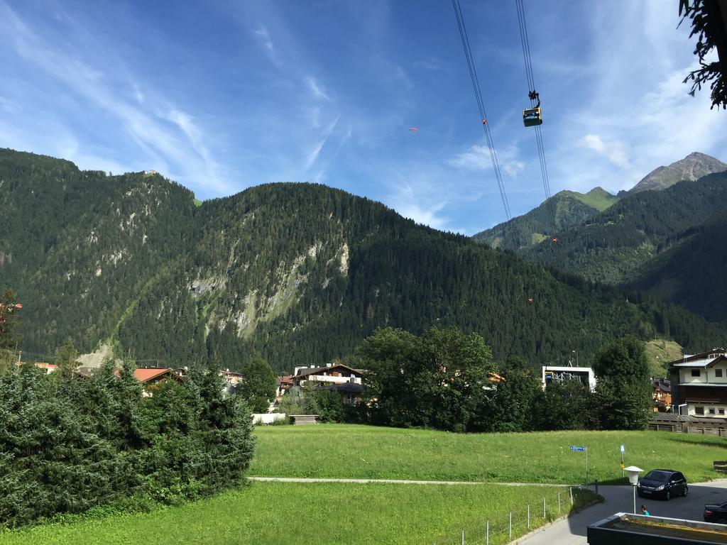 Royal Waldfeld Apartment Mayrhofen Exterior photo